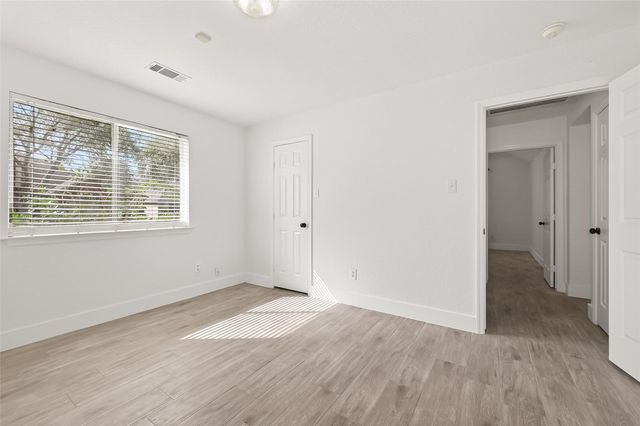 3143 Oakwood Run Drive, Sugar Land, TX 77498