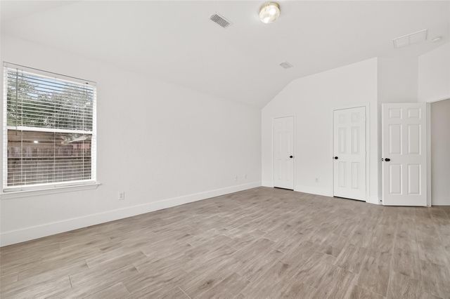 3143 Oakwood Run Drive, Sugar Land, TX 77498