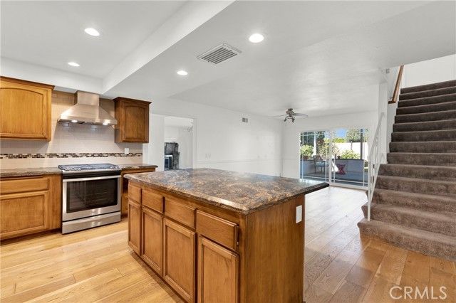 13381 Epping, Tustin, CA 92780