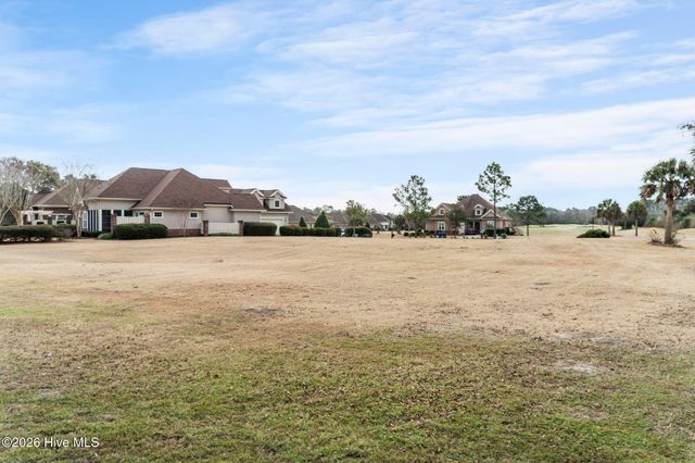 7064 Bloomsbury Court SW, Ocean Isle Beach, NC 28469