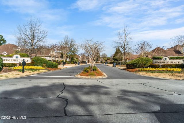 7064 Bloomsbury Court SW, Ocean Isle Beach, NC 28469