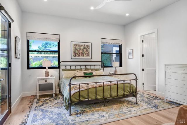 85 W Trinity Rd, Glen Ellen, CA 95442