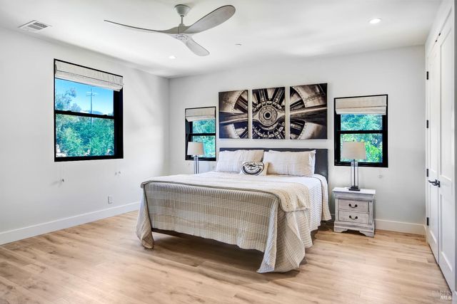 85 W Trinity Rd, Glen Ellen, CA 95442