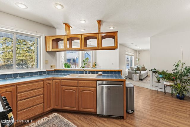 374 W Katmai Avenue, Soldotna, AK 99669