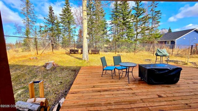 374 W Katmai Avenue, Soldotna, AK 99669