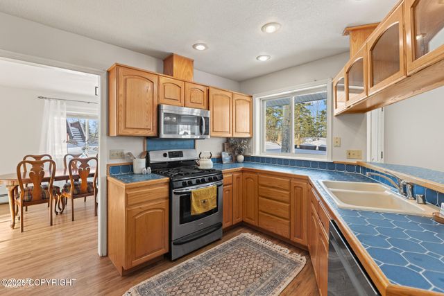 374 W Katmai Avenue, Soldotna, AK 99669