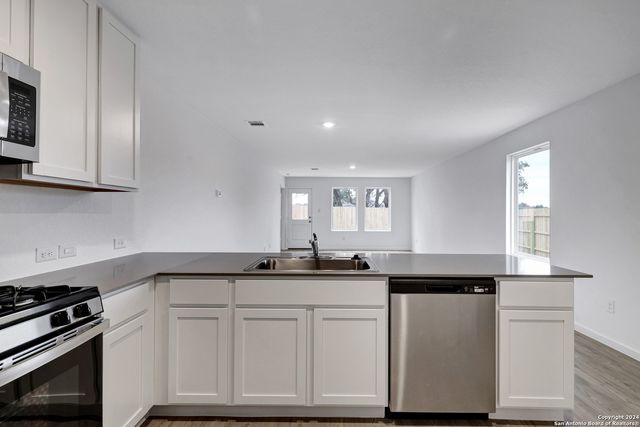 9702 Durham Mill, San Antonio, TX 78254