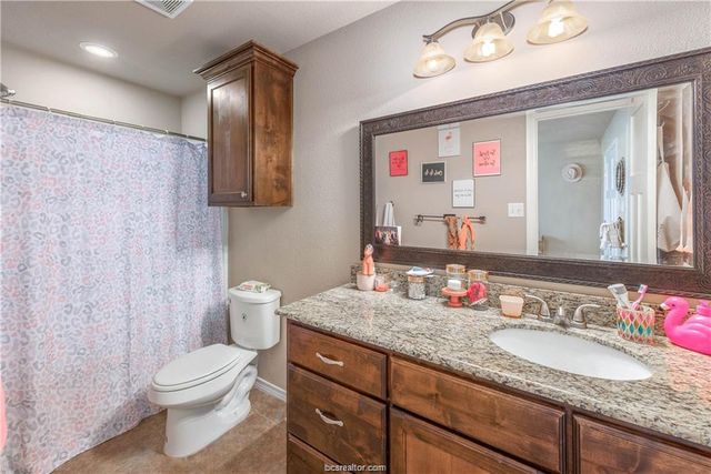 3607 Haverford Road, College Station, TX 77845