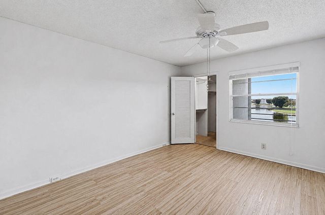 3026 Rexford B, Boca Raton, FL 33434