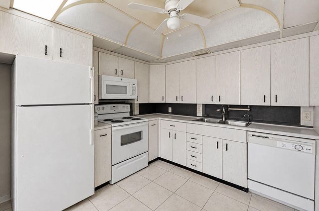 3026 Rexford B, Boca Raton, FL 33434