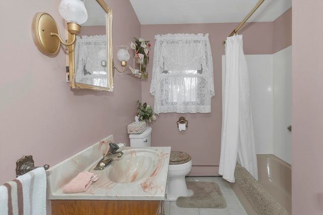 111 Woodcrest Circle, Chicopee, MA 01020