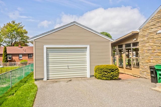 111 Woodcrest Circle, Chicopee, MA 01020