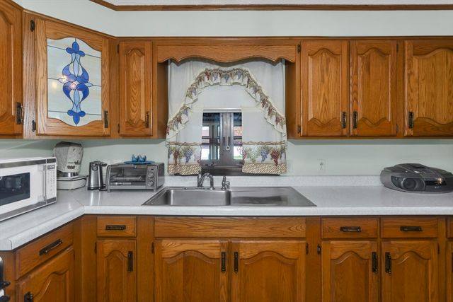 111 Woodcrest Circle, Chicopee, MA 01020