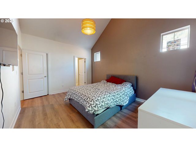 375 MIA Ln, Eugene, OR 97401