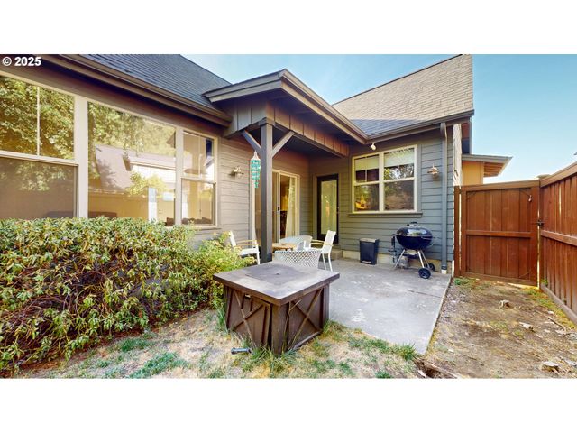 375 MIA Ln, Eugene, OR 97401