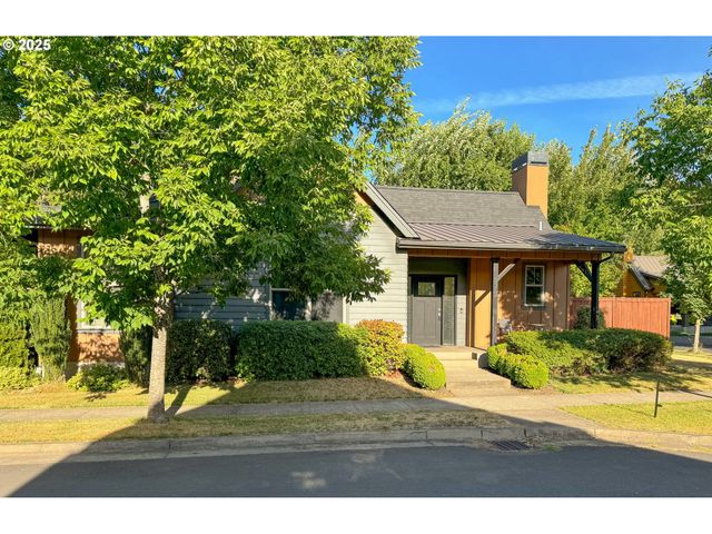 375 MIA Ln, Eugene, OR 97401