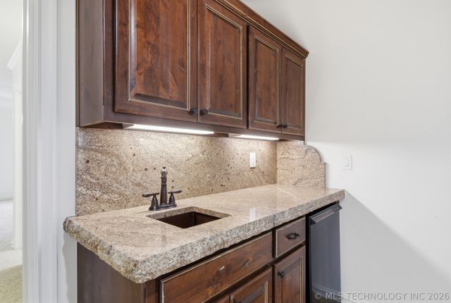 6306 E 110th Street, Tulsa, OK 74137