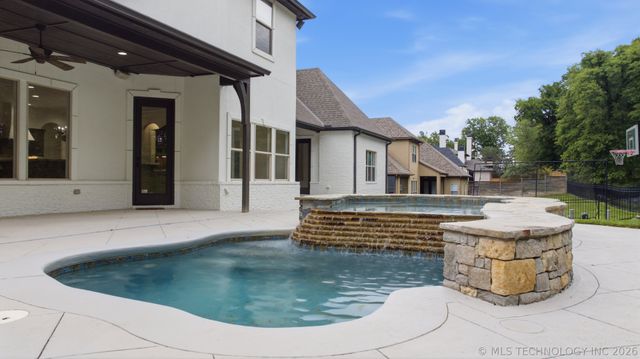 6306 E 110th Street, Tulsa, OK 74137