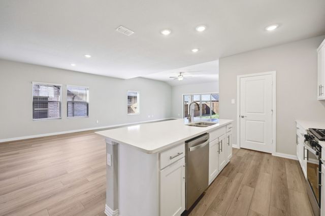 1720 Gardendale Hollow Lane, Anna, TX 75409