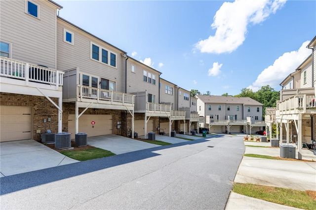 4361 White Spruce Alley, Atlanta, GA 30360