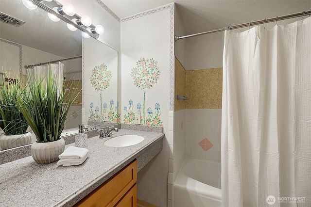 6421 144th Street NW, Gig Harbor, WA 98332