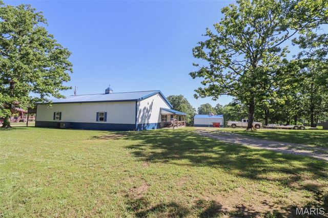 15785 Commander Drive, Dixon, MO 65459