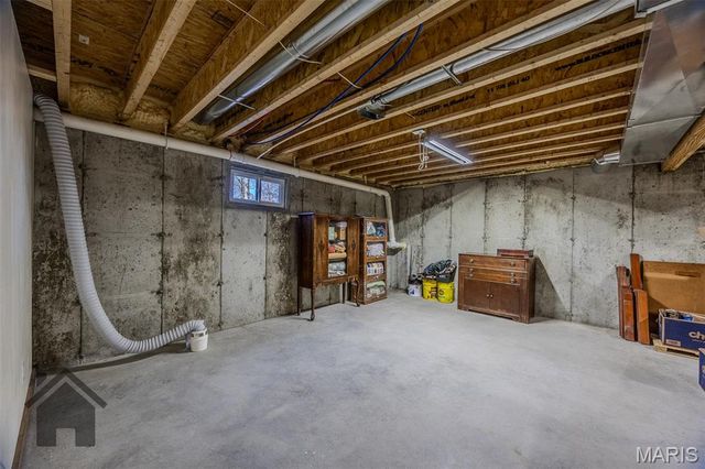 15785 Commander Drive, Dixon, MO 65459