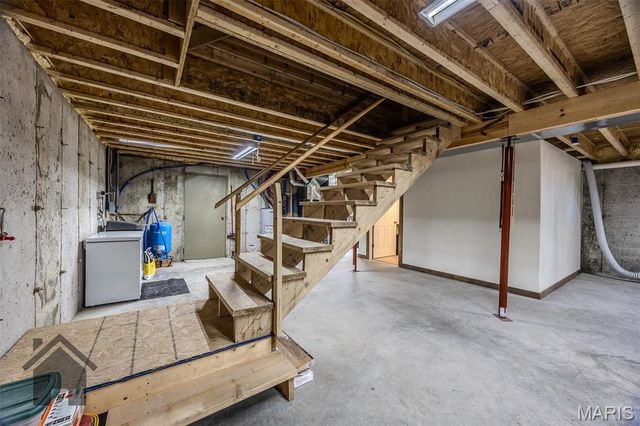 15785 Commander Drive, Dixon, MO 65459