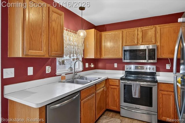 875 Adelaide Drive, Wolverine Lake, MI 48390