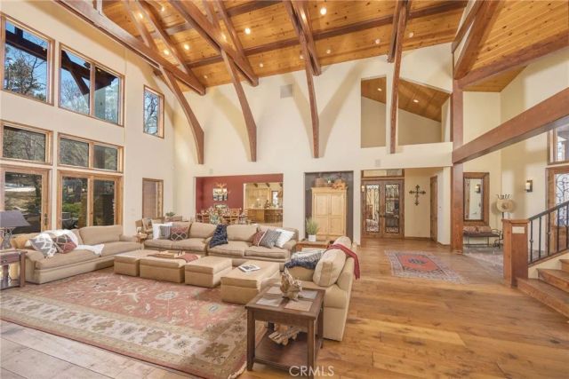 42143 Switzerland, Big Bear Lake, CA 92315