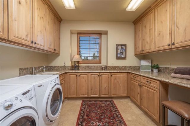 42143 Switzerland, Big Bear Lake, CA 92315