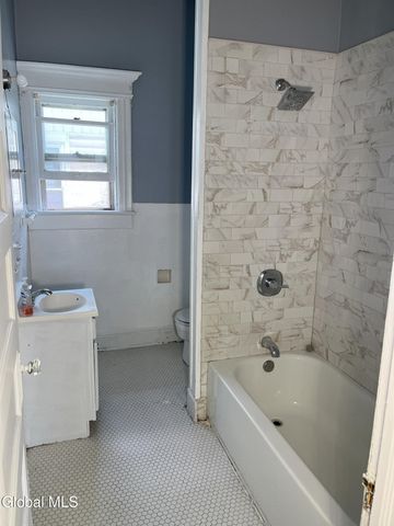 1508 Union Street, Schenectady, NY 12309