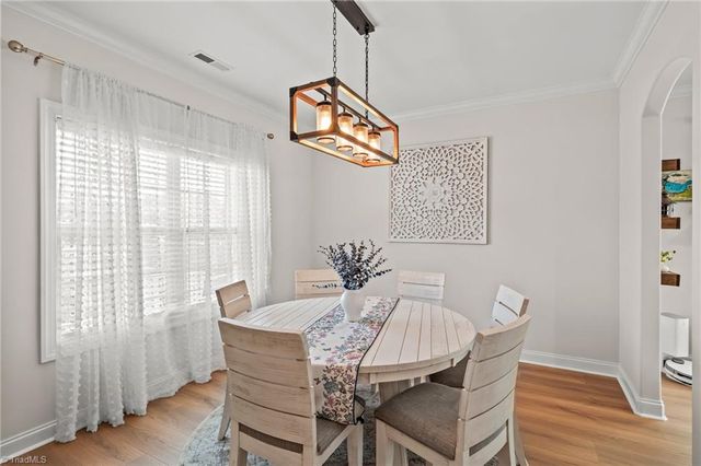 109 Essex Farm Road, Advance, NC 27006