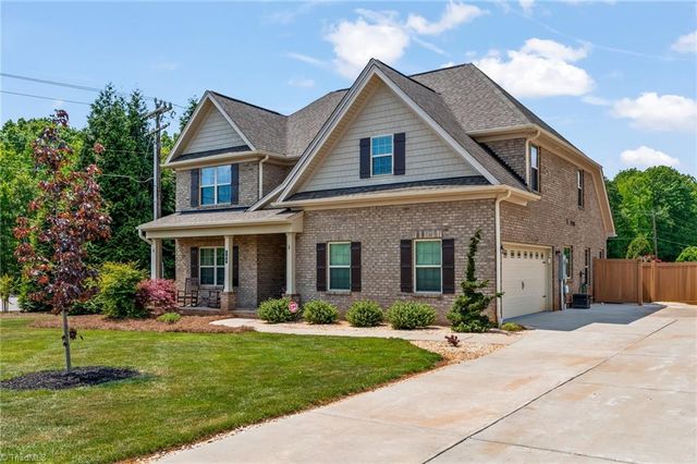 109 Essex Farm Road, Advance, NC 27006