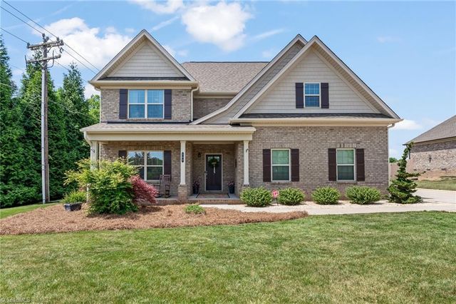 109 Essex Farm Road, Advance, NC 27006