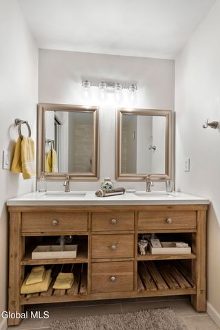 97 Killarney Drive, Niskayuna, NY 12309