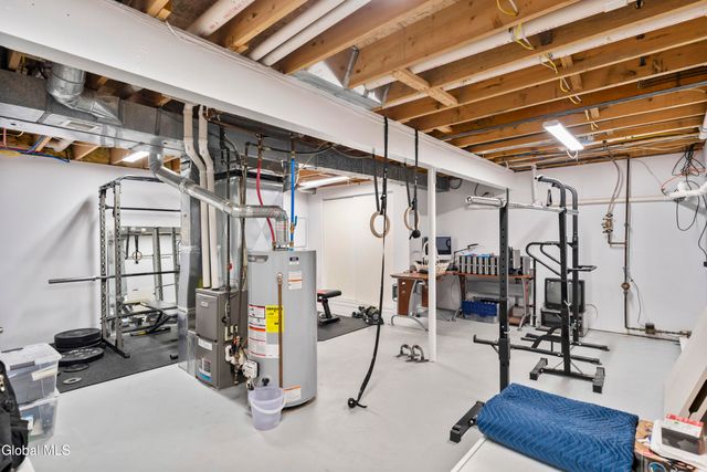 97 Killarney Drive, Niskayuna, NY 12309