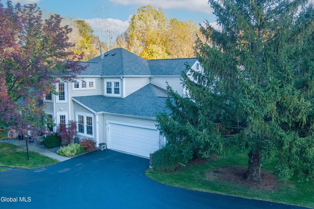 97 Killarney Drive, Niskayuna, NY 12309