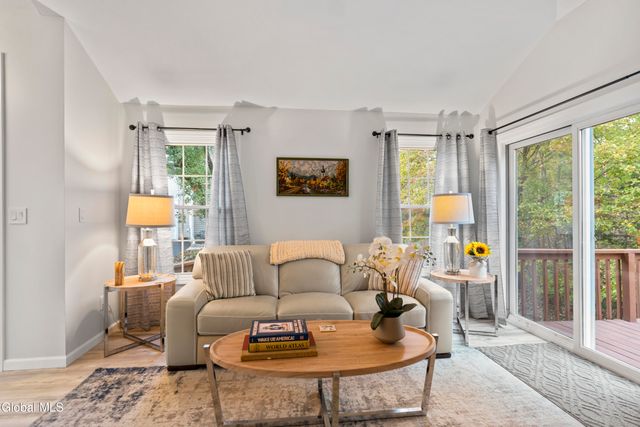 97 Killarney Drive, Niskayuna, NY 12309