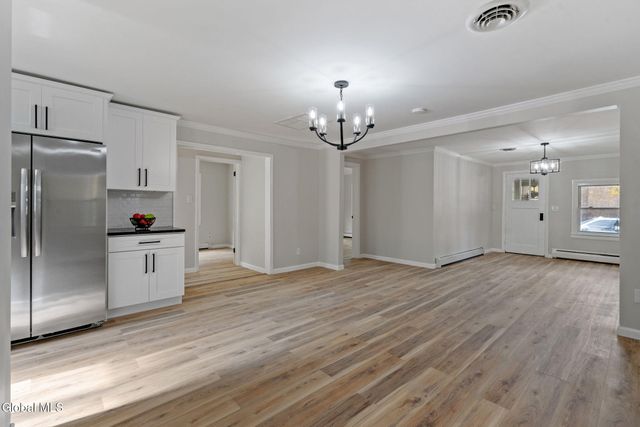 158 Lincoln Avenue, Colonie, NY 12205