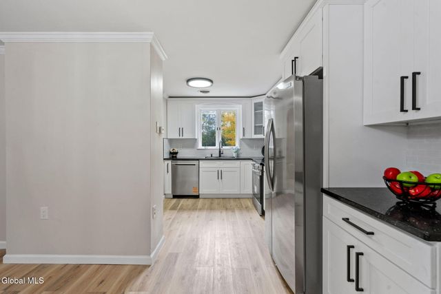 158 Lincoln Avenue, Colonie, NY 12205