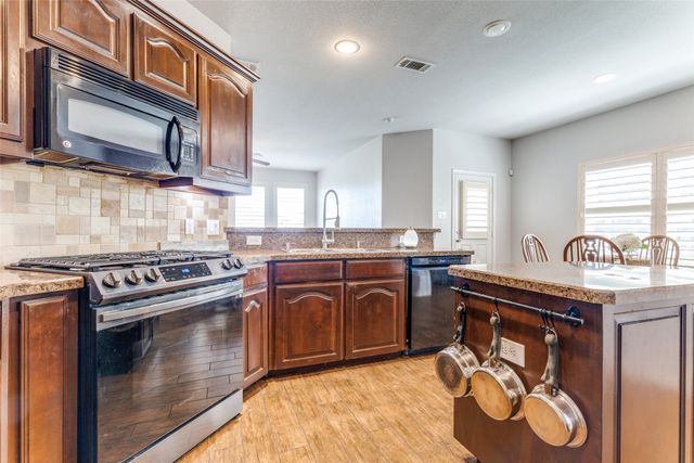 1420 Zanna Grace Way, Fort Worth, TX 76052