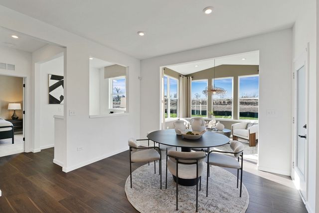 200 Foxtail Court, New Lenox, IL 60451