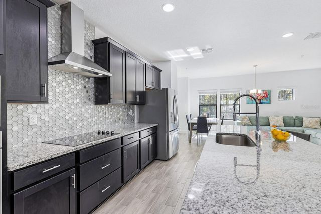 461 DIAMOND DOVE COVE, Winter Springs, FL 32708