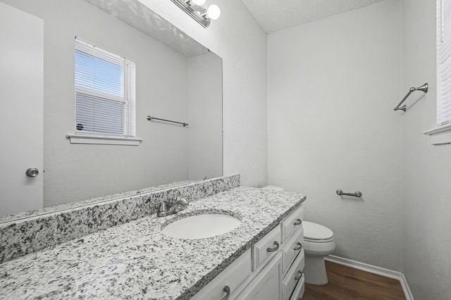 125 Roundtree Drive, Crowley, TX 76036