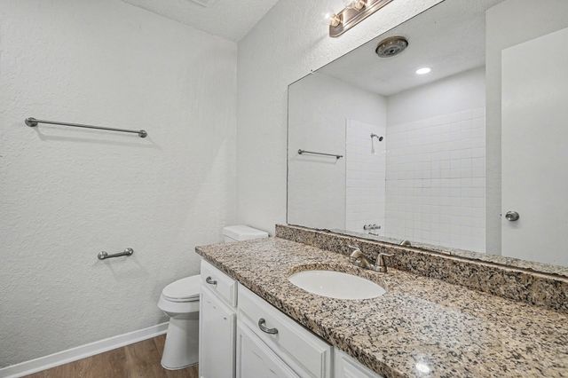 125 Roundtree Drive, Crowley, TX 76036