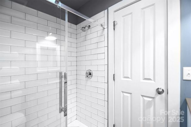 13423 Cliffhaven Lane, Huntersville, NC 28078