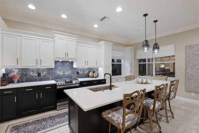 11606 GRIFFITH PARK TERRACE, Bradenton, FL 34211