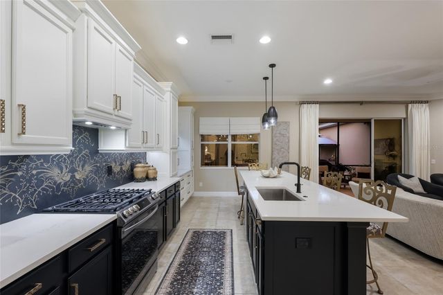 11606 GRIFFITH PARK TERRACE, Bradenton, FL 34211