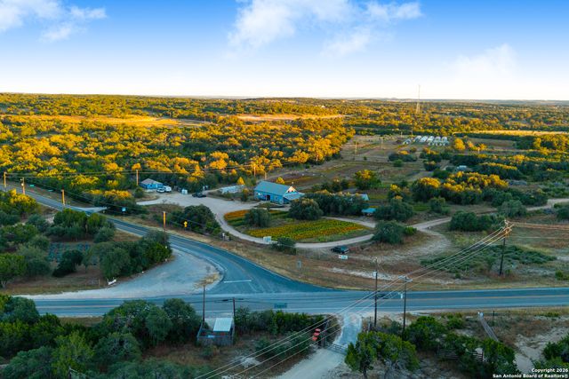 13977 ranch road 2325, Blanco, TX 78606